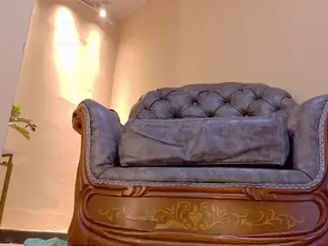Stripchat Live Sex Cam of niky_smit