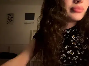 Stripchat Free Porn Cam of runawyin