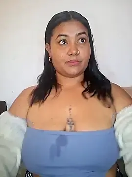 Stripchat Free Porn Cam of DEISY_8670