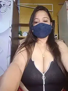 Stripchat Free Porn Cam of Naughtysummi