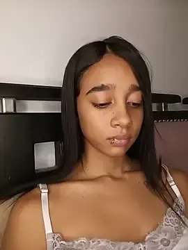 Stripchat Adult Webcams of Zoe_Sweett18
