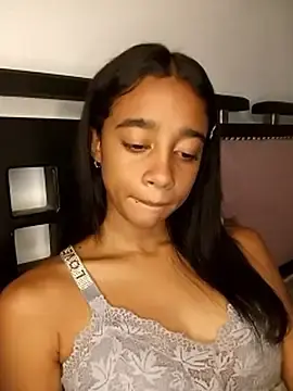 Stripchat Best Webcam of Zoe_Sweett18