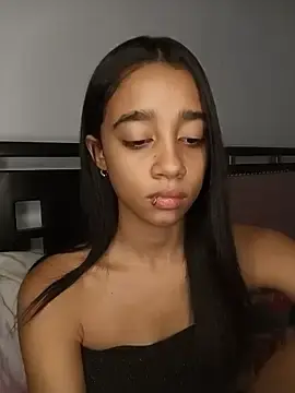 Stripchat Adult Webcam of Zoe_Sweett18