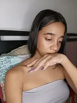 Stripchat Free Porn Cam of Zoe_Sweett18