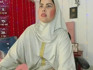Stripchat Watch Live Sex Cams of AishaAmin_