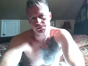 Stripchat Free Live Porn of DILFiGuess1