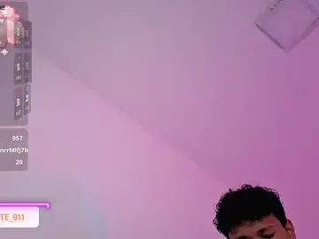 Stripchat Free Porn Cam of ETTE_MOON