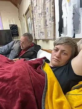 Stripchat Sex Cam of blueiceeyes