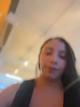 Stripchat Watch Live Sex Cams of Hall_16