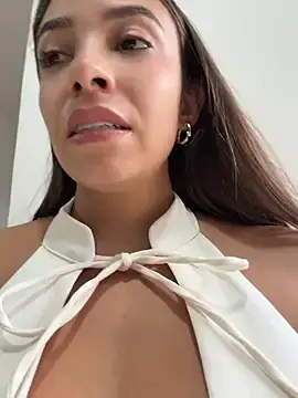 Stripchat Sex Cam of Hall_16