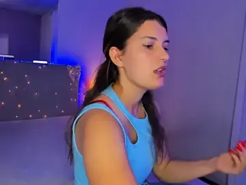 Stripchat Watch Live Sex Cams of Laura_Leee