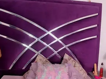 Stripchat Watch Live Sex Cams of Lia_petiteht