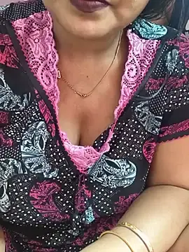 Stripchat Live Sex of MUMTAJ-1