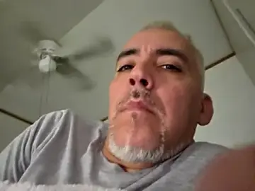 Stripchat Sex Cam of Xoc8_