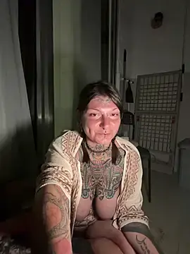 Stripchat Best Webcam of lizzardqueeen