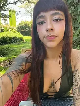 Stripchat Adult Video Chat of AliceMrtnz