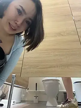 Stripchat Free Porn Cam of Asian_Asami