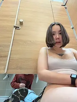 Stripchat Adult Webcams of Asian_Asami