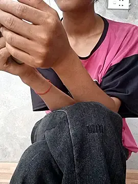 Stripchat Free Porn Cam of Hoa-tuylip