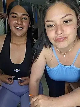 Stripchat Live Sex Cam of Isa_bella95