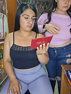 Stripchat Free Live Porn of Isa_bella95