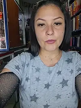 Stripchat Best live sex cam show of Isa_bella95