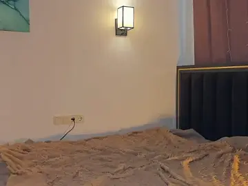 Stripchat Adult Webcams of SharriSang