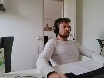 Stripchat Sex Cam of alpha-hunk