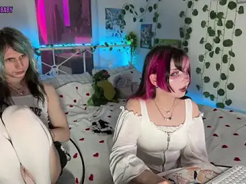 Stripchat Live Sex Cam of h3ntai_baby