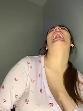 Stripchat Free Porn Cam of treasurebabii