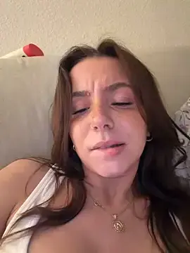 Stripchat Best Webcam of Cherry-Bean