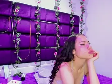 Stripchat Best live sex cam show of Nanis_James