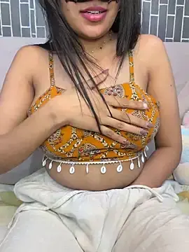 Stripchat Nude Webcam of escape_with_me