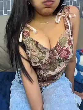 Stripchat Free Porn Cam of escape_with_me