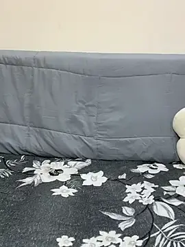 Stripchat Live Sex Cam of escape_with_me