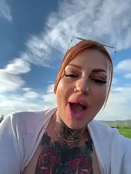 Stripchat Free Live Porn of krysstal003