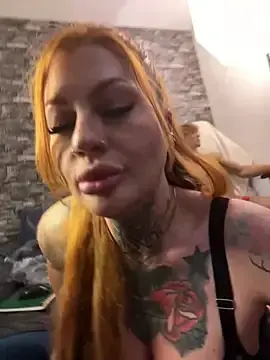 Stripchat Nude Webcam of krysstal003