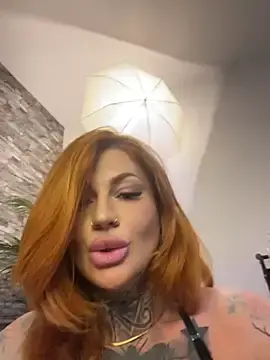 Stripchat Nude Webcam of krysstal003