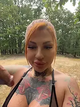 Stripchat Adult Webcams of krysstal003