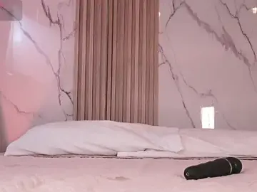 Stripchat Live Porn of mili_moon_