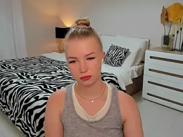 Stripchat Best live sex cam show of shy__lady