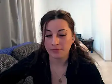 Stripchat Watch Live Sex Cams of Helen_Adams_