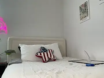 Stripchat Adult Webcam of LitLia