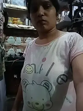 Stripchat Sex Cam of Ritika_singh71