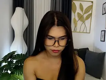 Stripchat Adult Webcam of PrettyBlythes_TS