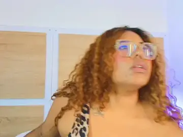 Stripchat Live Sex of Your_big_ebony_goddness