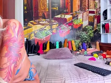 Stripchat Live Sex of NikkaHOTx