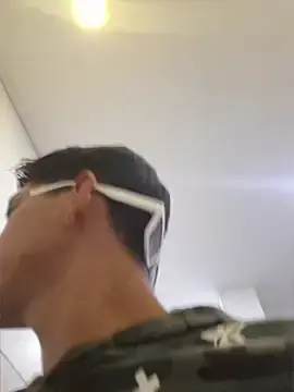 Stripchat Live Sex Cam of ZaneHoward