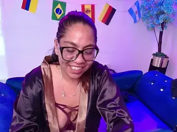 Stripchat Free Live Porn of Silvana_lane