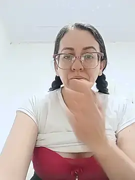 Stripchat Sex Cam of miss_hanna07